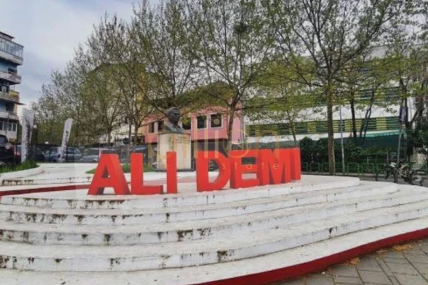 Shtepi ne shitje 2+1 ne Tirane - 211,000 Euro