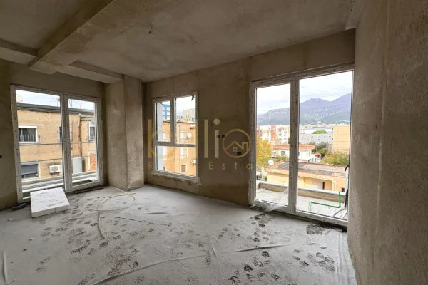 Shtepi ne shitje 2+1 ne Tirane - 161,200 Euro