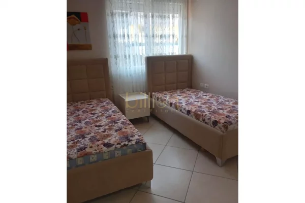 Shtepi me qera 2+1 ne Tirane - 600 Euro