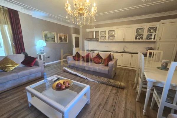 Casa in vendita 2+1 a Tirana - 365,000 Euro