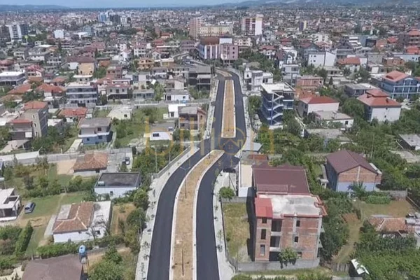 Ambient biznesi ne shitje 1+1 ne Tirane - 100 Euro