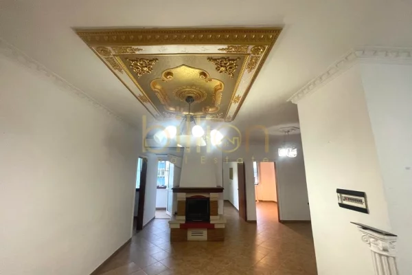 Casa in affitto 3+1 a Tirana - 1,250 Euro