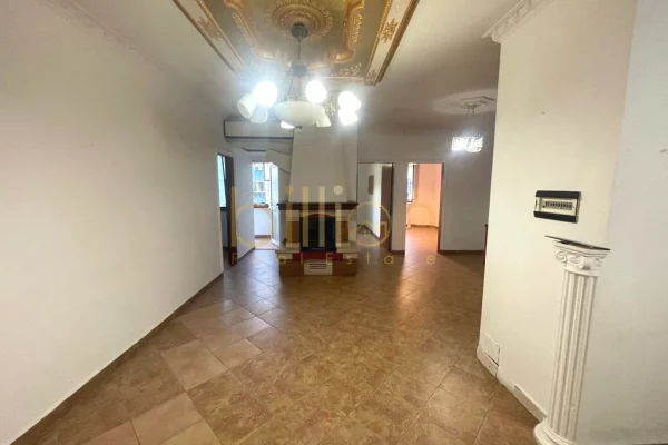 Casa in affitto 3+1 a Tirana - 1,250 Euro