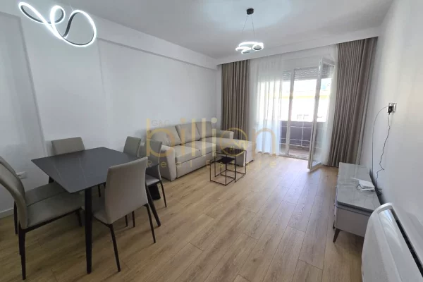 SHITET APARTAMENT 2+1+2 PRANE REPORT TV. 250.000 Euro. Billion4584​
