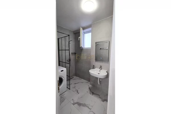 Shtepi me qera 2+1 ne Tirane - 630 Euro