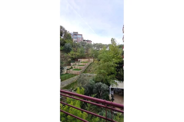 Shtepi me qera 2+1 ne Tirane - 630 Euro