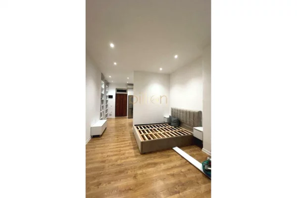 Shtepi me qera Garsoniere ne Tirane - 600 Euro