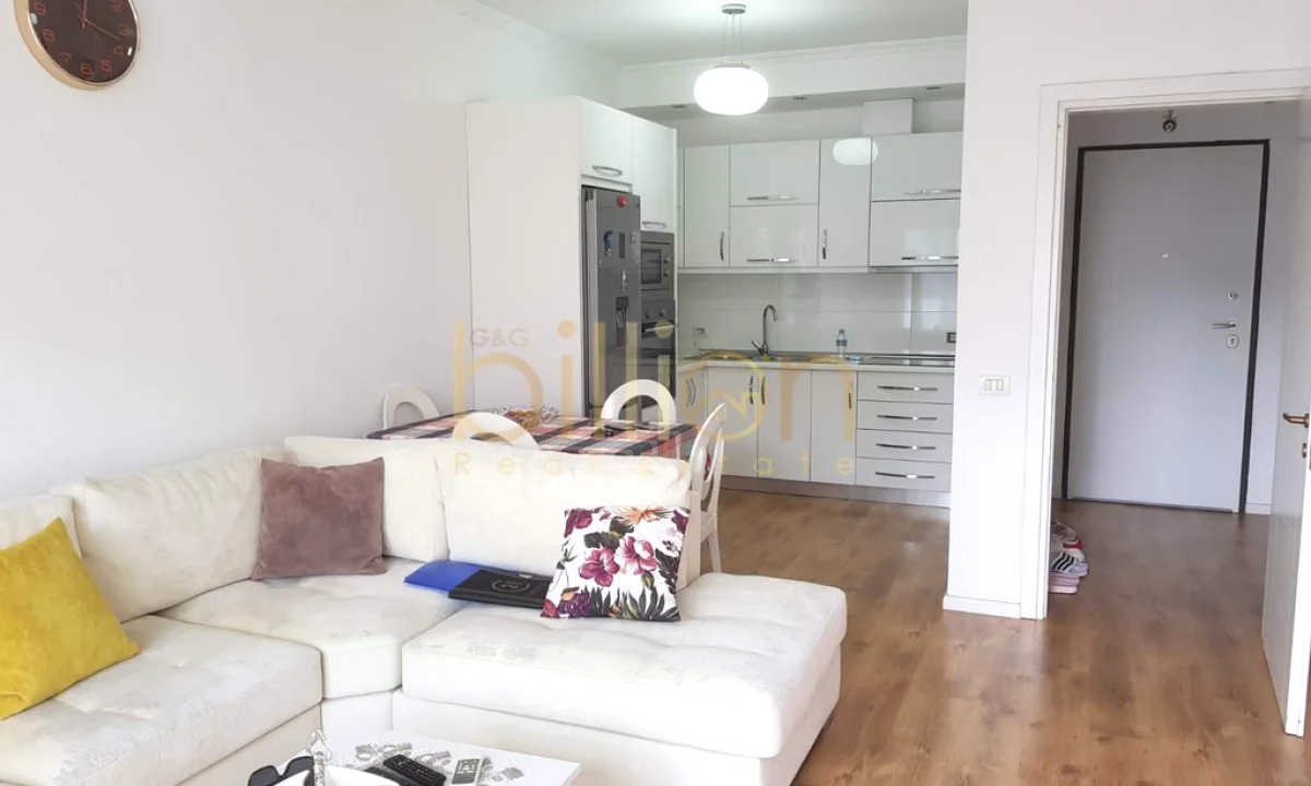 Shtepi me qera Apartament ne Tirane, 1+1, Mobilimi E mobiluar, Pagesa 35,000  Leke.