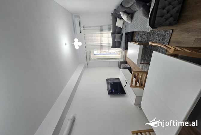 Shtepi me qera 2+1 ne Tirane - 50,000 Leke