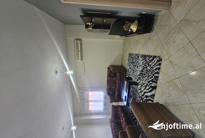 Shtepi me qera 1+1 ne Tirane - 45,000 Leke