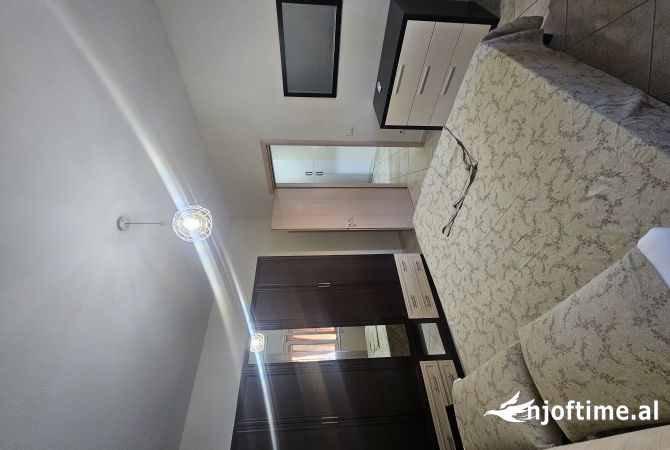 Shtepi me qera 1+1 ne Tirane - 45,000 Leke