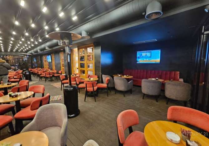 Shitte Ambjent Komercial Bar-Lounge tek 21 Dhjetori