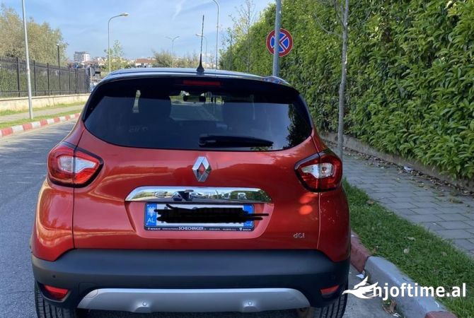 Auto in Vendita  a Tirana - 9,900 Euro