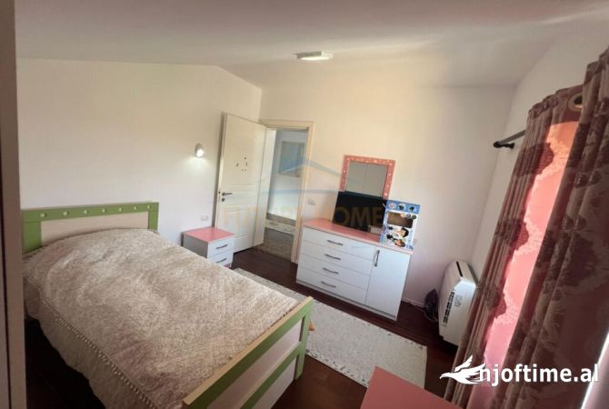 Shtepi ne shitje 6+1 ne Tirane - 420,000 Euro
