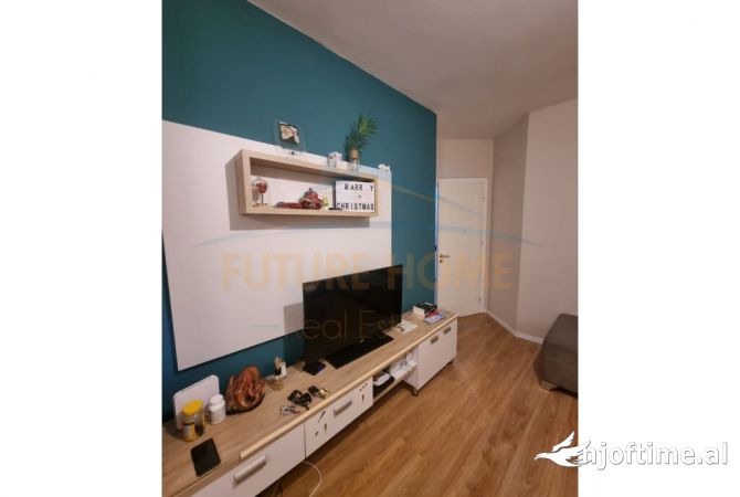 Shtepi me qera 1+1 ne Tirane - 400 Euro