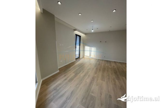 Shtepi me qera 1+1 ne Tirane - 600 Euro