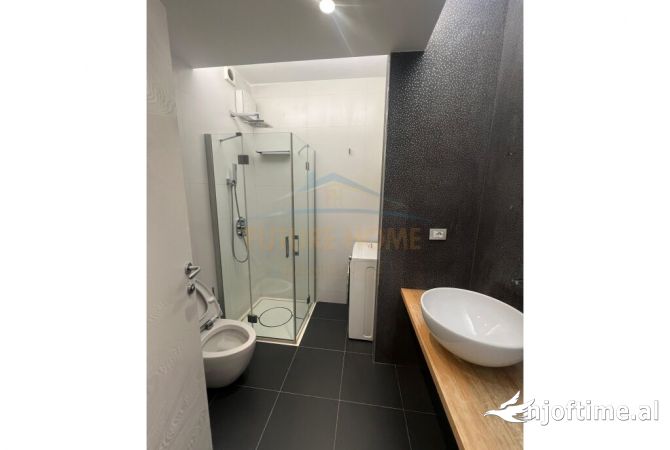 Shtepi ne shitje 3+1 ne Tirane - 880,000 Euro