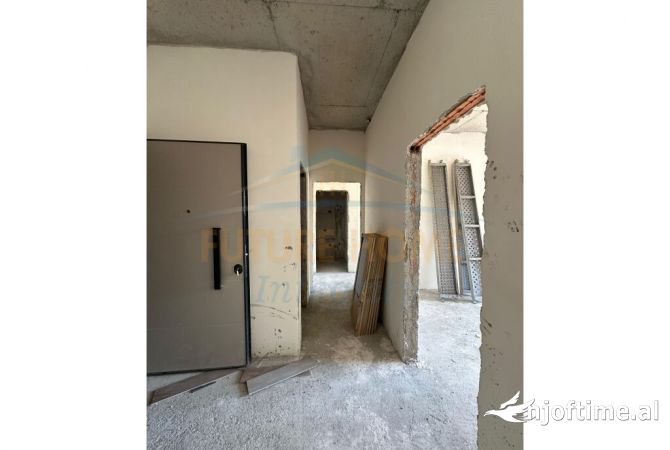 Shtepi ne shitje 2+1 ne Tirane - 155,500 Euro