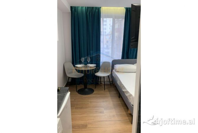 Shtepi ne shitje Apartament ne Tirane, 4+1, Mobilimi E mobiluar, Pagesa 345,000  Euro.