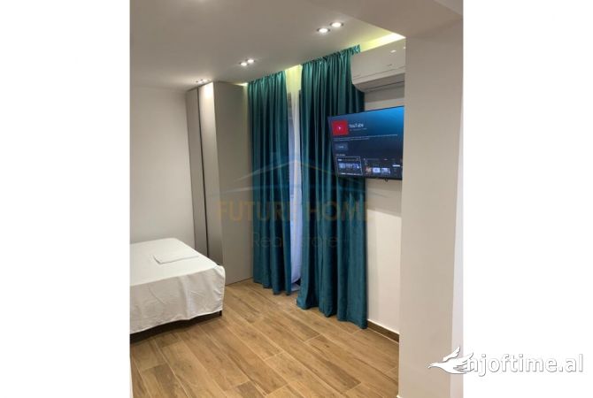 Shtepi ne shitje Apartament ne Tirane, 4+1, Mobilimi E mobiluar, Pagesa 345,000  Euro.