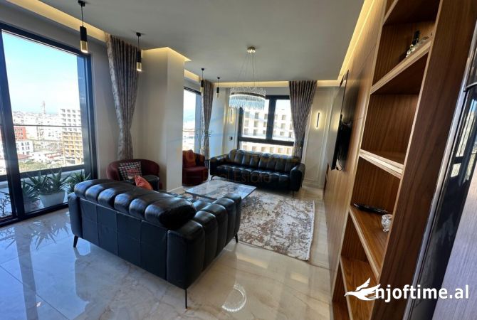 Shtepi ne shitje Apartament ne Tirane, 3+1, Mobilimi E mobiluar, Pagesa 350,000  Euro.