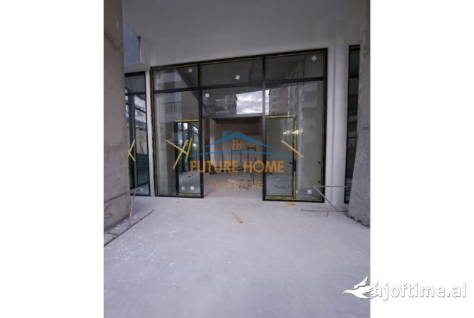 Ambient biznesi me qera 1+1 ne Tirane - 1,800 Euro