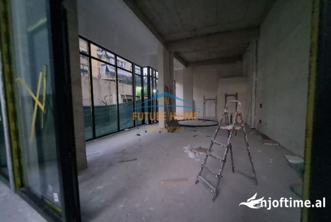 Ambient biznesi me qera 1+1 ne Tirane - 1,800 Euro