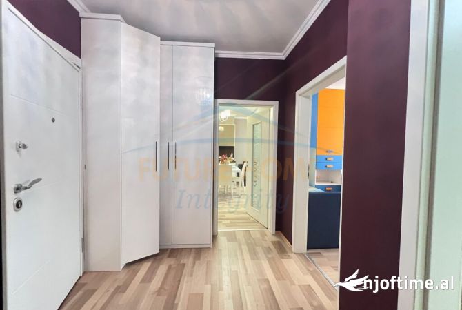 Shtepi me qera Apartament ne Tirane, 2+1, Mobilimi E mobiluar, Pagesa 650  Euro.
