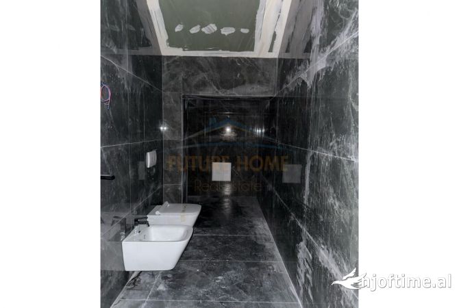 Ambient biznesi me qera 3+1 ne Tirane - 6,000 Euro