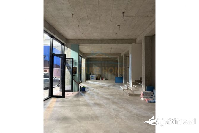 Qera, Godine Biznesi 2 Kateshe, Sauk, Tirane.