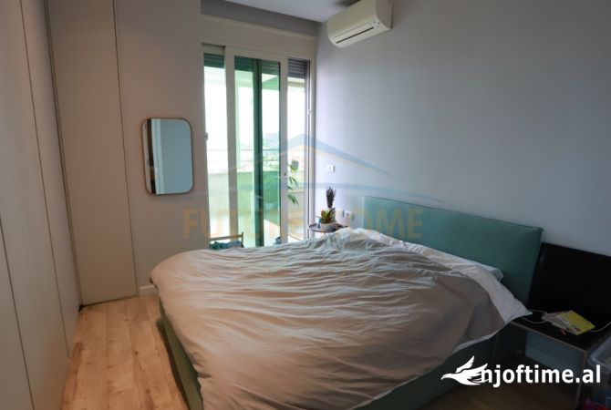 Shtepi me qera Apartament ne Tirane, 2+1, Mobilimi E mobiluar, Pagesa 1,000  Euro.
