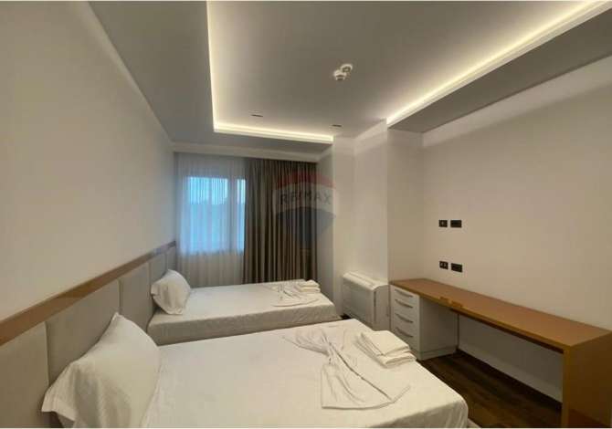 Shtepi me qera 2+1 ne Tirane - 2,500 Euro