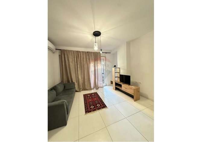 Shtepi me qera 1+1 ne Tirane - 550 Euro