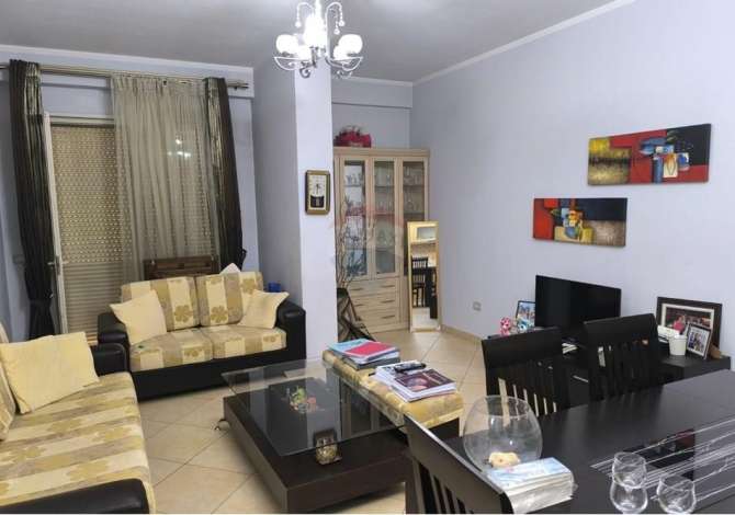 Shtepi me qera 1+1 ne Tirane - 600 Euro