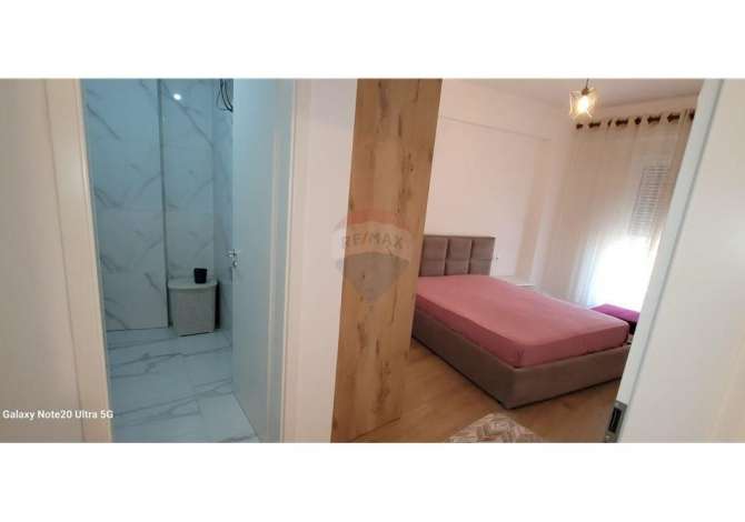 Shtepi me qera 2+1 ne Tirane - 600 Euro