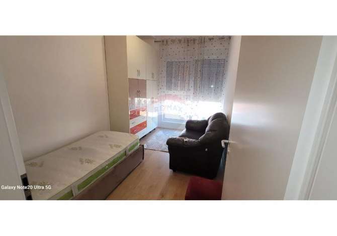 Shtepi me qera 2+1 ne Tirane - 600 Euro