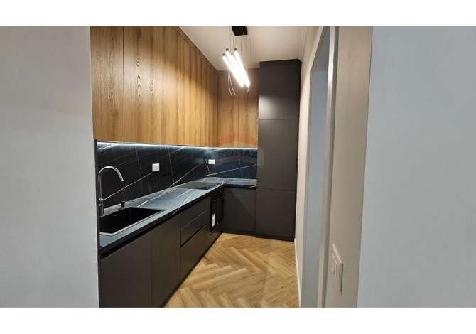 Shtepi me qera 1+1 ne Tirane - 700 Euro
