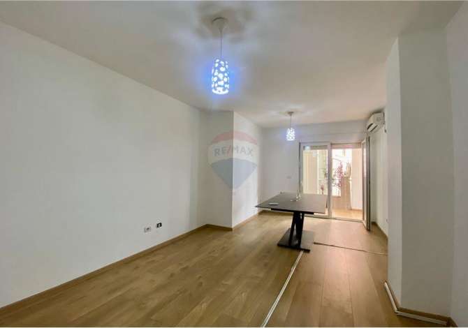 Shtepi ne shitje 3+1 ne Tirane - 350,000 Euro