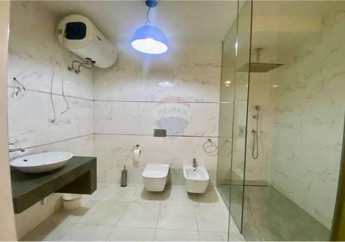 Casa in vendita 3+1 a Tirana - 350,000 Euro
