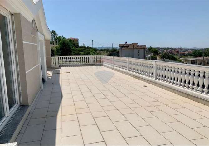 Shtepi ne shitje 3+1 ne Durres - 420,000 Euro
