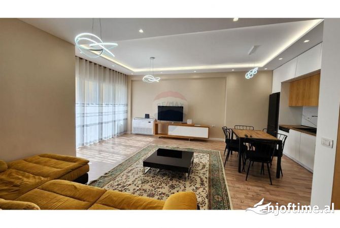 Shtepi me qera 2+1 ne Tirane - 1,500 Euro