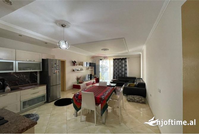 Shtepi ne shitje 2+1 ne Tirane - 134,000 Euro