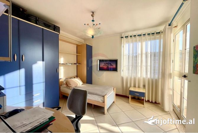 Shtepi ne shitje 3+1 ne Tirane - 330,000 Euro