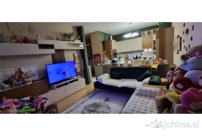 Shtepi ne shitje 1+1 ne Tirane - 122,000 Euro