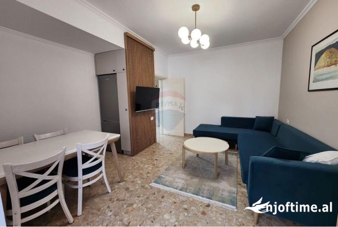 Shtepi me qera 1+1 ne Tirane - 700 Euro