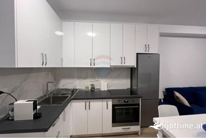 Shtepi me qera 1+1 ne Tirane - 650 Euro
