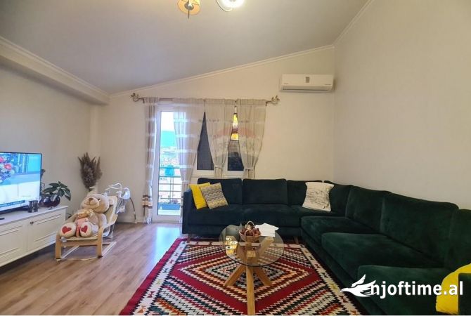 Shtepi ne shitje 2+1 ne Tirane - 150,000 Euro