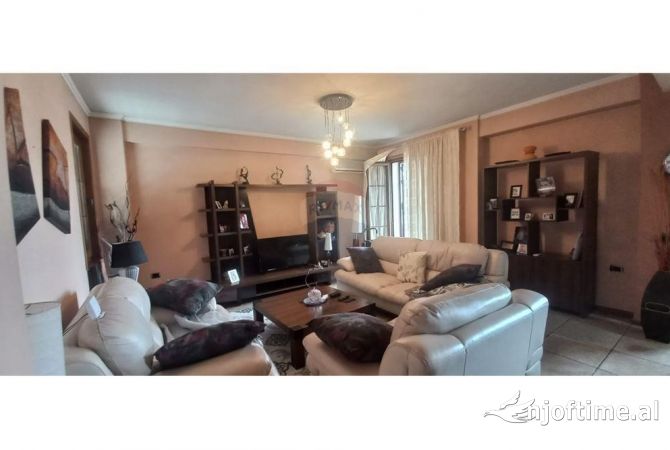 Shtepi me qera 1+1 ne Tirane - 550 Euro