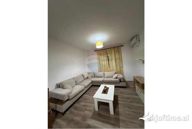 Shtepi ne shitje 1+1 ne Tirane - 105,000 Euro