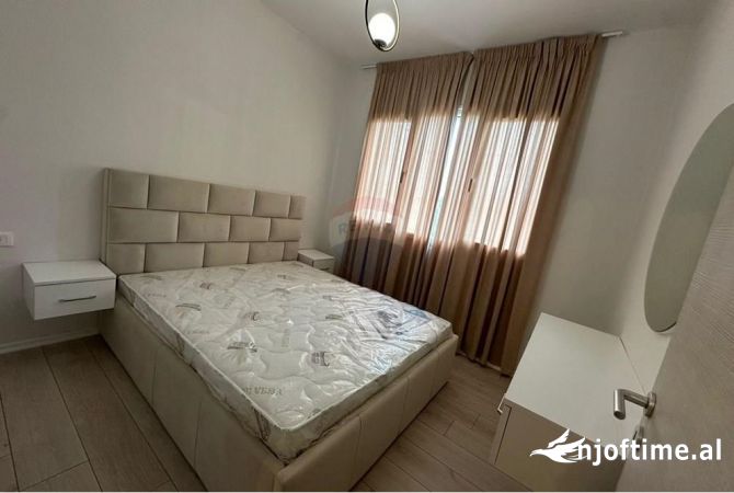 Shtepi me qera 2+1 ne Tirane - 600 Euro
